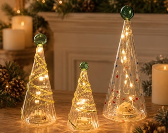 ライトアップガラス製クリスマスツリーデコレーション、LED卓上ツリー、透明ガラス製ホリデーオーナメント、マントルピース装飾、クリスマスギフト