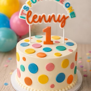 Decorazione personalizzata per torta "È divertente avere un anno" / Decorazione in acrilico con nome personalizzato per il primo compleanno
