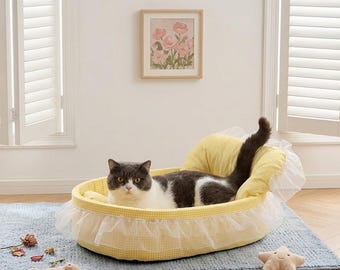Lit pour chat Vichy avec volant, canapé Cottagecore confortable pour animal de compagnie, salon Vichy pastel