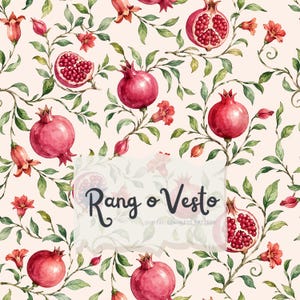 Op de afbeelding: Een naadloos patroon met aquarelillustraties van rode granaatappels, groene bladeren en oranje bloemen op een crèmekleurige achtergrond. De tekst "Rang o Vesto" staat centraal in een halfdoorzichtige witte overlay over het ontwerp.