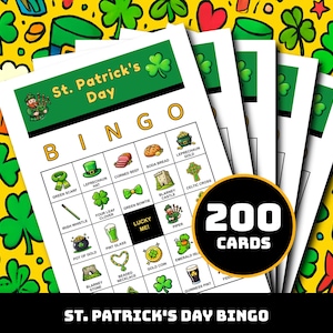 Op de afbeelding: Een stapel St. Patrick's Day Bingo-kaarten met een groen en wit ontwerp. De kaarten bevatten bingovakken met afbeeldingen en tekst met het thema St. Patrick's Day. Een zwarte cirkel toont "200 KAARTEN". De achtergrond is geel met klavers.