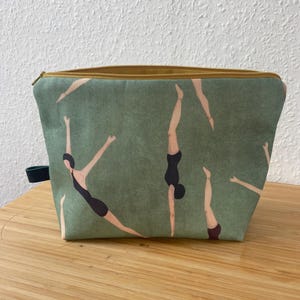 Kulturtasche Damen | Kosmetiktasche mit Schwimmerinnen | Reiseetui | Schminktasche | Geschenk für Frauen