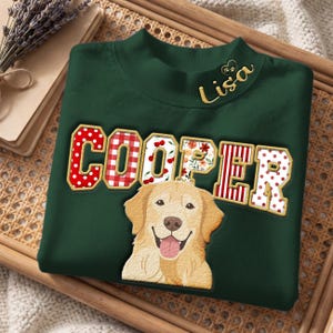 Geborduurd sweatshirt met gepersonaliseerde tekst "Dog Mama", ronde hals met patchwork applicatie en huisdiernaam, gepersonaliseerde trui voor Golden Retriever-hondenmoeder, cadeau voor dierenliefhebbers