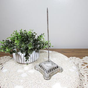 Vintage Silver Tone Footed Receipt Spike with Pierced Base – 8-1/2” Tall Metal Bill Holder