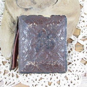 Antique Empty Paper Covered Wood Photo Case Victorian Ambrotype Restoration