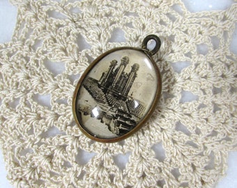 Vintage The Great Organ Mormon Tabernacle Glass Image Fob