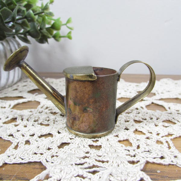 Vintage Mini Copper Brass Watering Can Made in India Dollhouse Decor