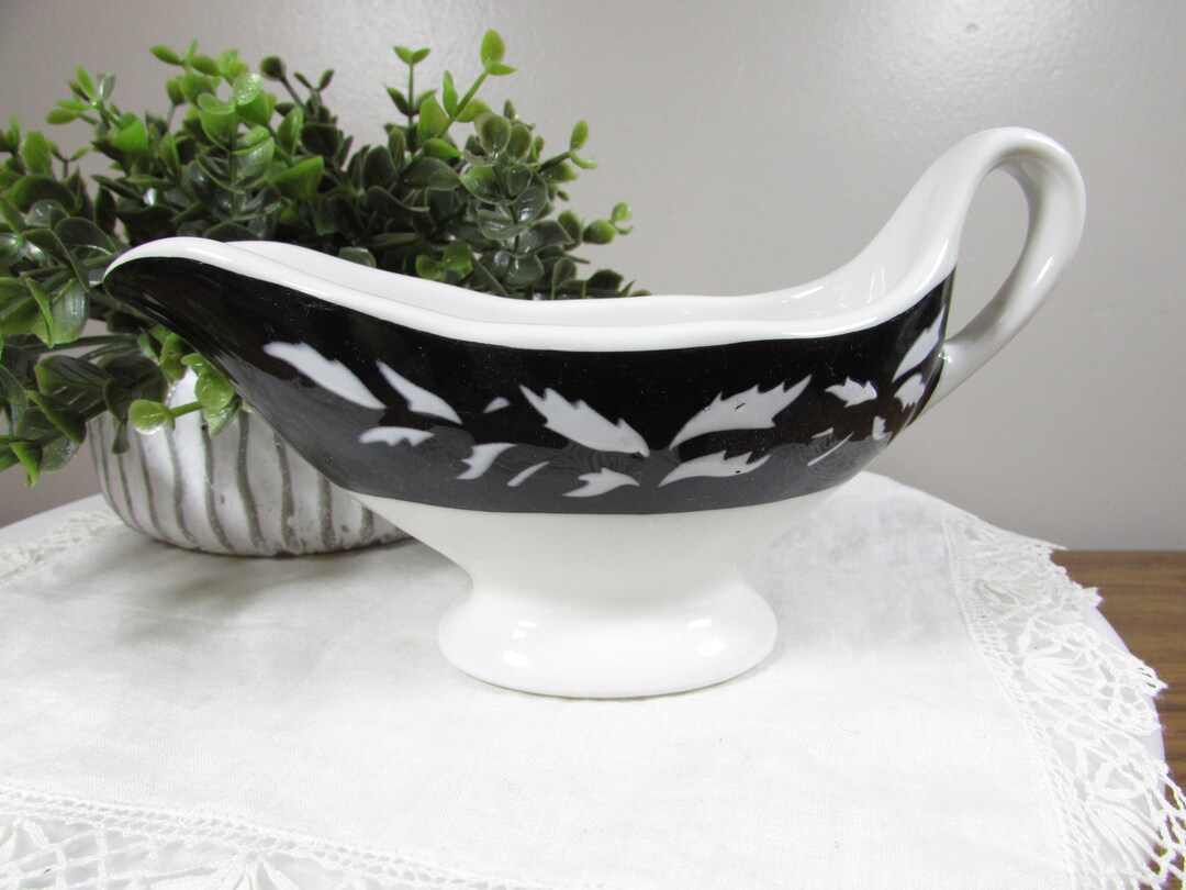 Vintage Black Gravy Boat Jackson China Restaurant Ware Etsy