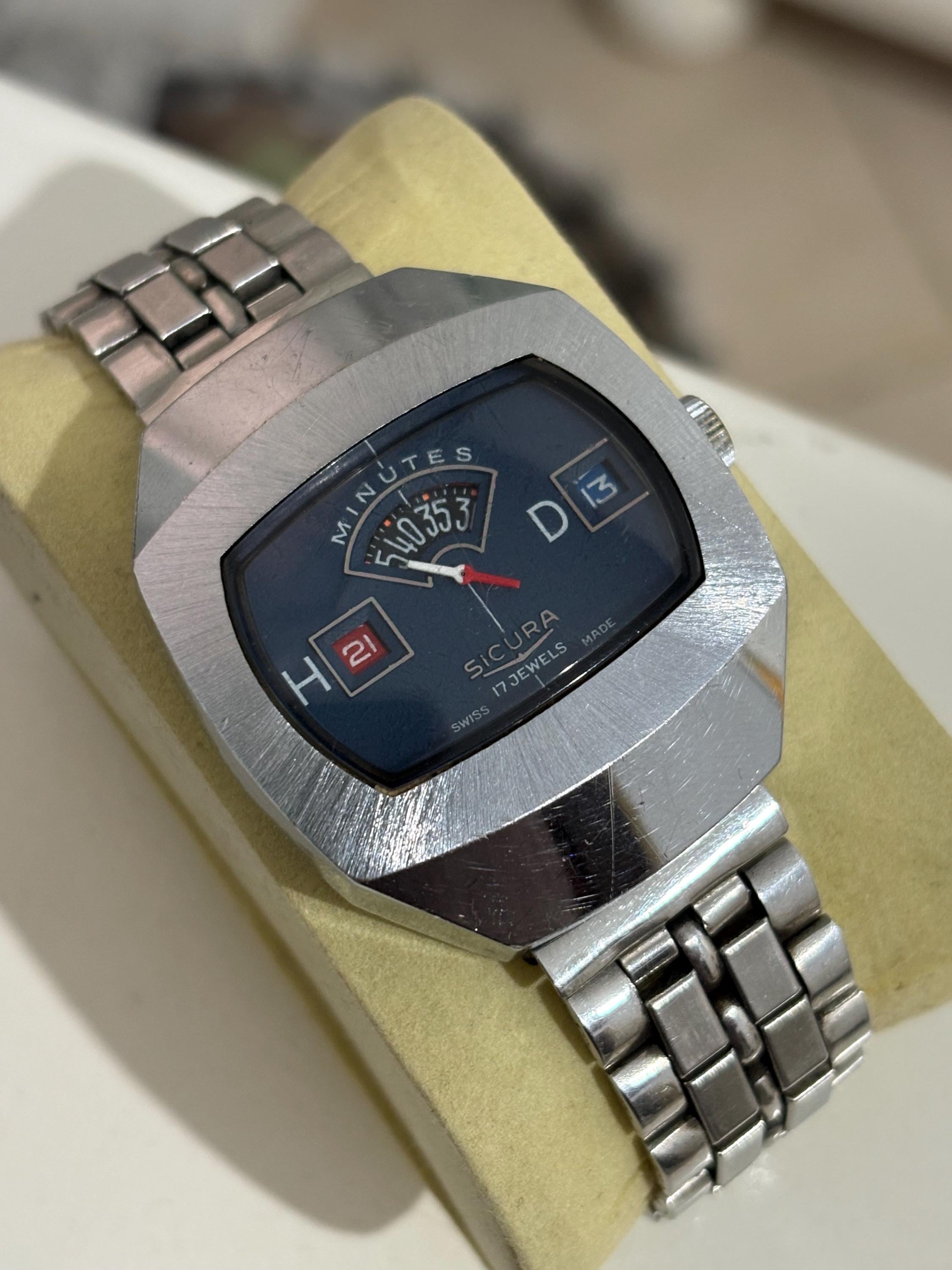 Vintage Sicura Watch - Etsy