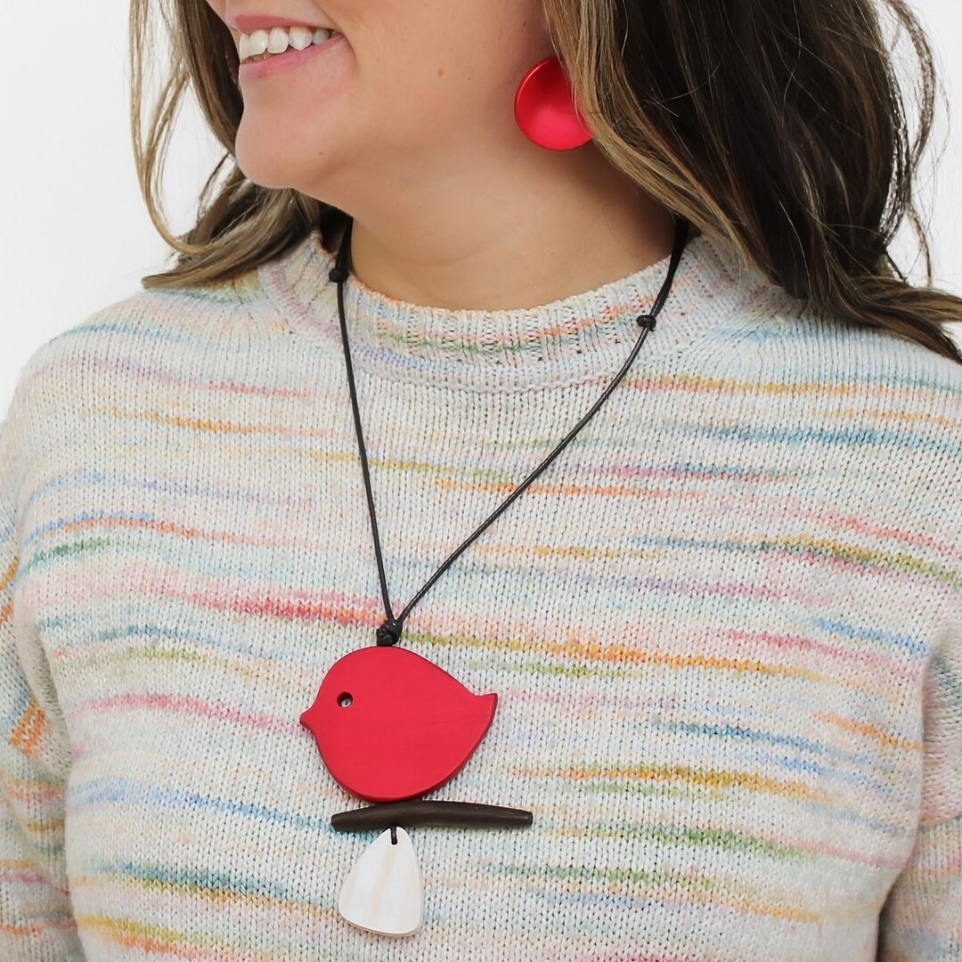 枝にとまるレッドロビンのネックレス - Etsy 日本