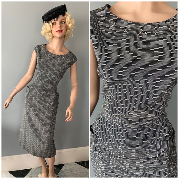 Gorgeous wiggle, pencil dress-Large