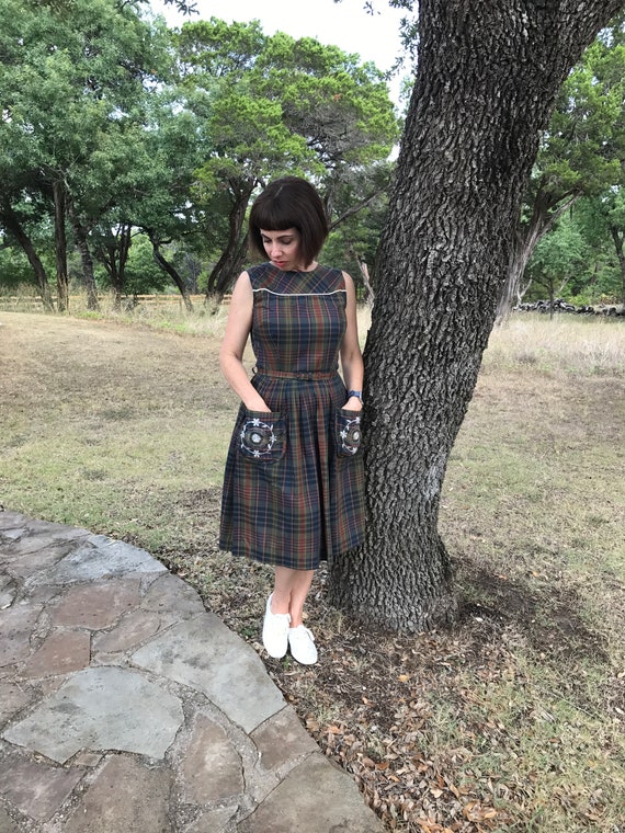 Plaid 60s fit and flare preppy dress-Small