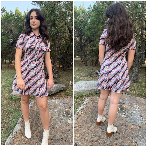 Flirty 70s dagger collar mini dress-Small