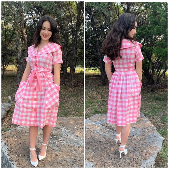 Darling 50s pink gingham cotton dress-26"W - image 1