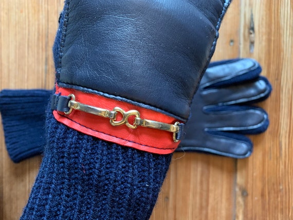 Darling red and navy 70s knit and vinyl gloves-NOS View 4