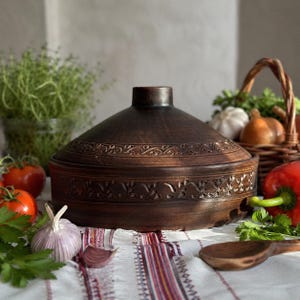 Clay Pot with Lid 3L | Eco-Friendly Ceramic Cookware | Rustic Terracotta Baking Dish | Natural Clay Casserole Pot, Handmade Ukrainian