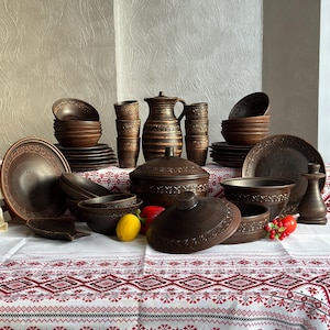 Servies van Oekraïens aardewerk | Handgemaakt keramisch servies | Rustieke boerderij keukendecoratie | Traditionele kleischotelset | Cadeau voor moeder