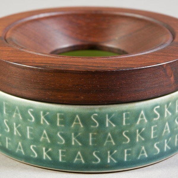 MCM Kronjyden Jens Quistgaard Rosewood Lidded Ashtray Azur Stoneware Danmark Denmark