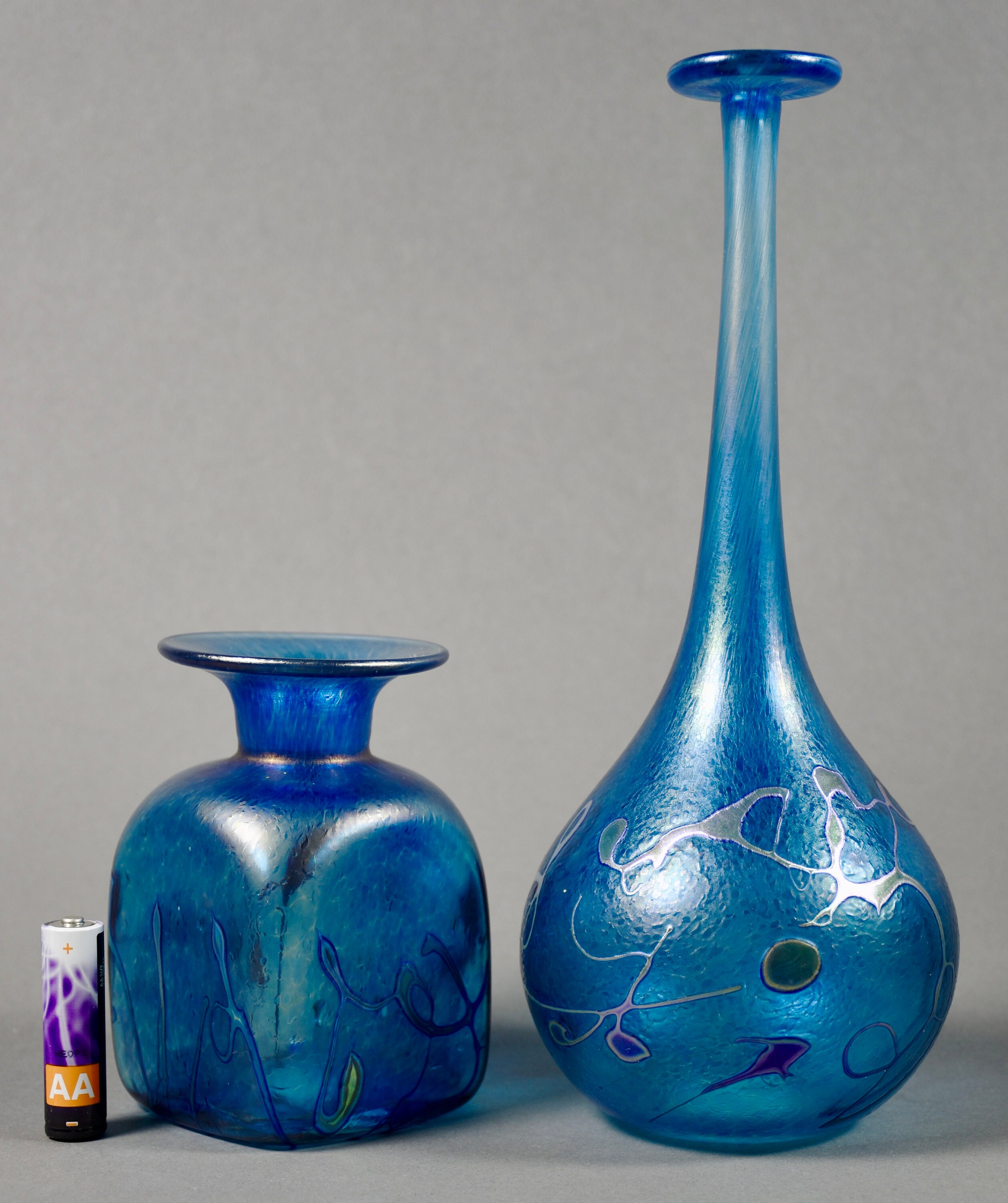 2 Robert Held Studio Art Glass Vases Hand Blown Iridescent Etsy