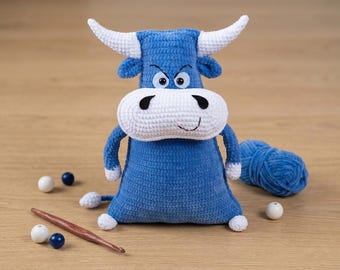 The Plush Bull Pillow Crochet Pattern | Large Amigurumi Bull PDF | Step-by-Step Masterclass | Instant Download