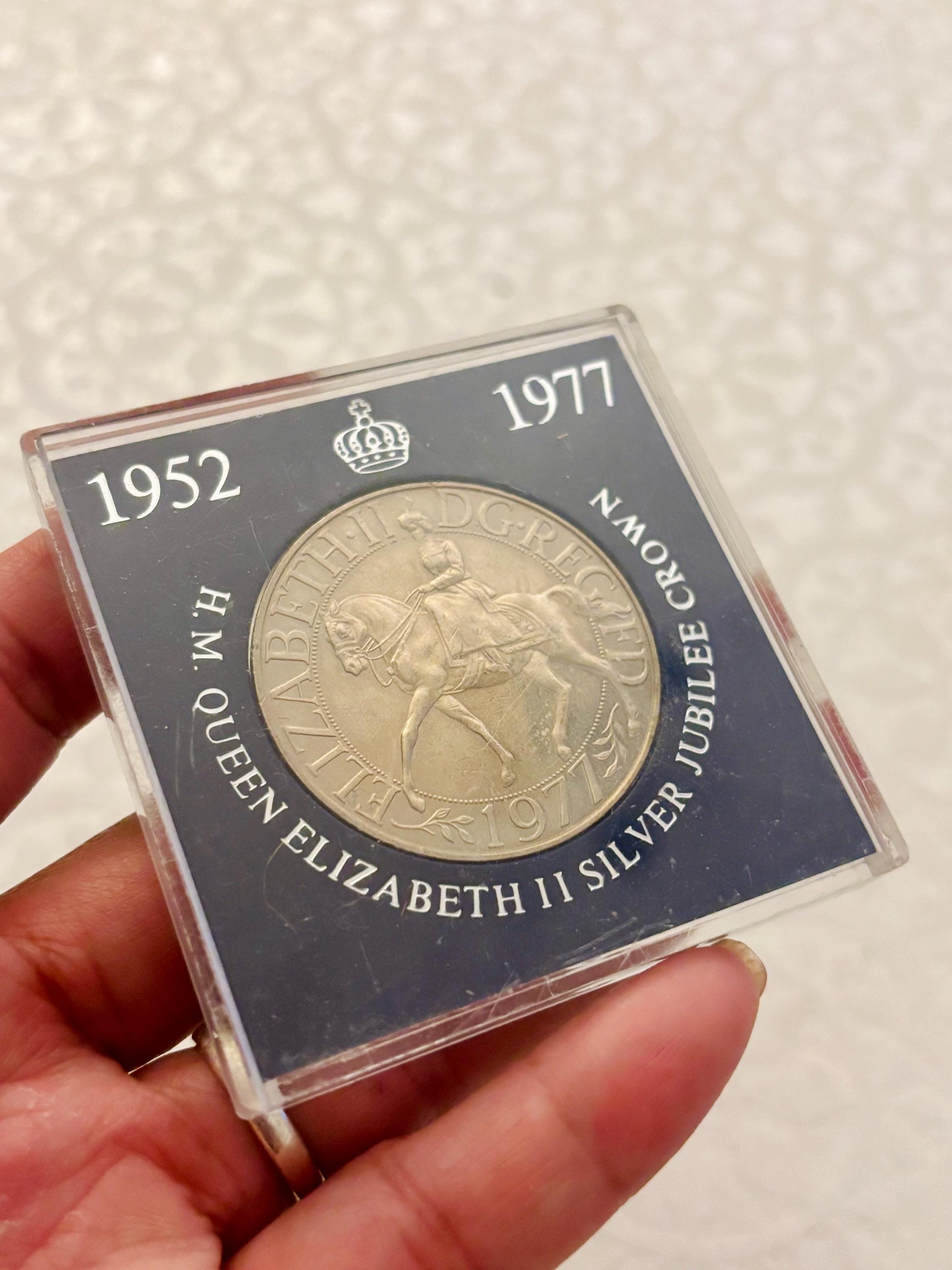 1977 Queen Elizabeth Silver Jubilee Coin - Etsy