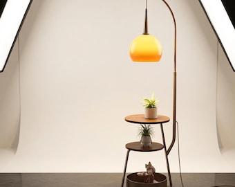 Handgefertigte orangefarbene Stehlampe mit Beistelltisch, Mid Century Modern Stehlampe Dekor