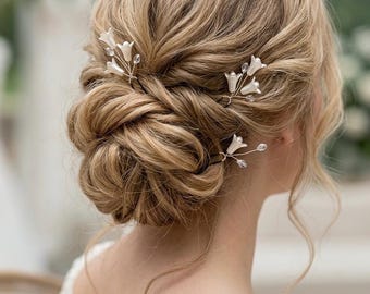 Lily of the Valley Bridal Hair Pins, Ivory Bell Flower Wedding Hair Accessories Set