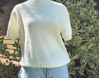 Vintage Penney’s Ivory Sweater Top 38, Short Sleeve Textured Knit Acrylic Pullover, Cream White Fuzzy Sweater Tee, 60s 70s Style