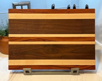Taglieri in legno massello con venatura laterale, modello Zebrawood Racing Stripe, spessore 1-1/4".