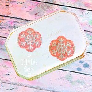 Snowflake hair clip