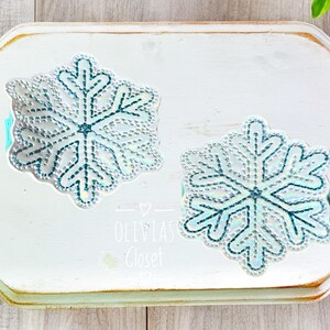 Snowflake hair clip