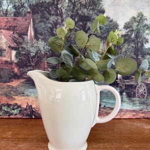 Pichet antique en pierre de fer anglais vert sauge ~ campagne française ~ cottagecore ~ ferme ~ feuille de myrte ~ Grindley