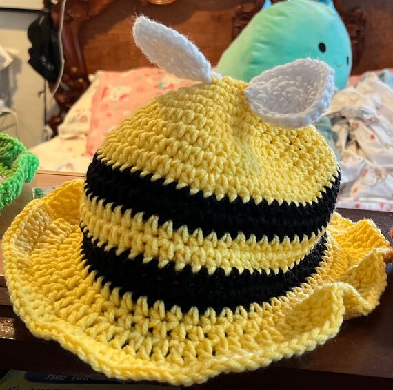 Handmade Crochet Yellow Bee Hat with Red Ruffle My first ruffle hat with 100% cotton yarn main image 4