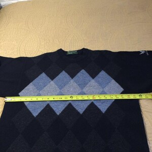 Sweter z wełny lyle & scott argyle z lat 90. z logo na rękawie, wyprodukowany w Nowej Zelandii, rozmiar L zdjęcie 8