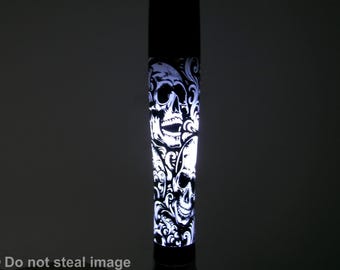 Lighted skulls ink pen