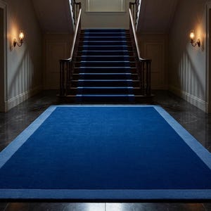 Tapis en laine de Nouvelle-Zélande tufté à la main, bordure bleu marine clair, tapis moderne