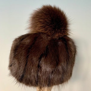 Luxury Faux Fur Pom Poms, Faux Fur Pom Poms for Hats, Faux Fur