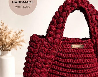 Bolso de ganchillo color burdeos: minibolso hecho a mano, único y elegante.