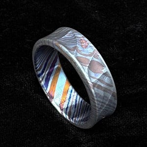Timaskus Ring, Personalisierter Ring mit Gravur Berg