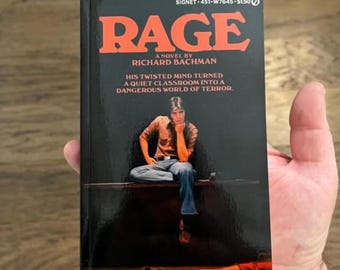 Libro de Richard Bachman, obra maestra de Stephen King, nueva edición de bolsillo.