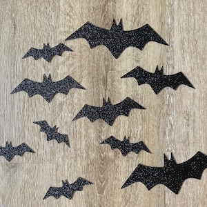 12 or 24 Halloween Glitter Bats, Halloween Bats, Paper Bats, Bat Wall Decor, Halloween Decor, Halloween Door Decor