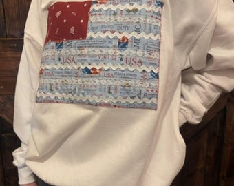 Sweat-shirt ras du cou brodé motif du 4 juillet