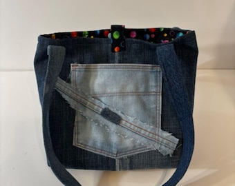 Sac à main en denim unique, recyclé avec fermeture à pression