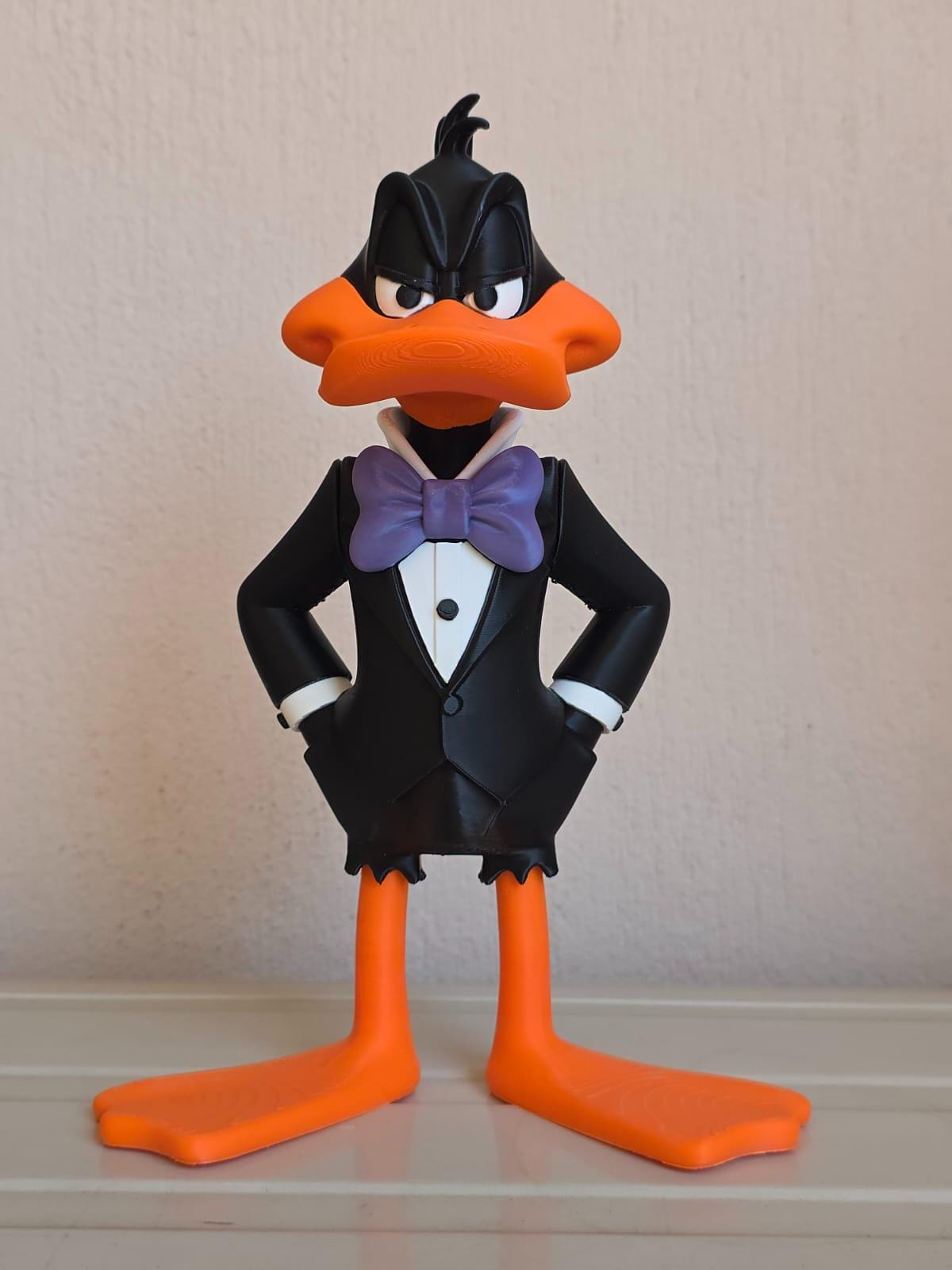 Daffy duck statue - Etsy 日本
