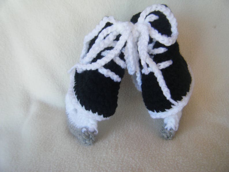 Crocheted Inspired Pittsburgh Penguins Hat Short Pants /& Hockey Skates Booties Set These Are Made to Order