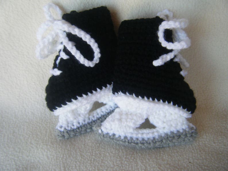 Crocheted Baby Girl Ice Skates/hockey Skates Christmas Etsy