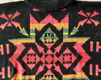 Oversize Crop Sweater  - Tribal Design  - Y2K Crop Style -  Ladies Large