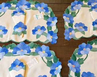 Vintage** NEW Applique Placemat Set – 8 Piece Floral Hand-Stitched Cotton