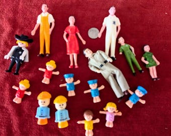 Vintage Mini Toy People Lot – 14 Plastic Figures for Dollhouse Playset