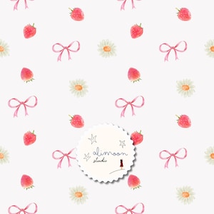 Pode incluir: Padrão aquarela repetido com morangos vermelhos, margaridas brancas e laços rosa sobre um fundo branco. Um logotipo circular com o texto "alimooon studio" e uma pequena ilustração está no centro. O design é delicado e caprichoso.